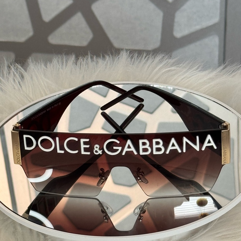 New Arrivals! Lux Fashion Brown Sunglasses ..